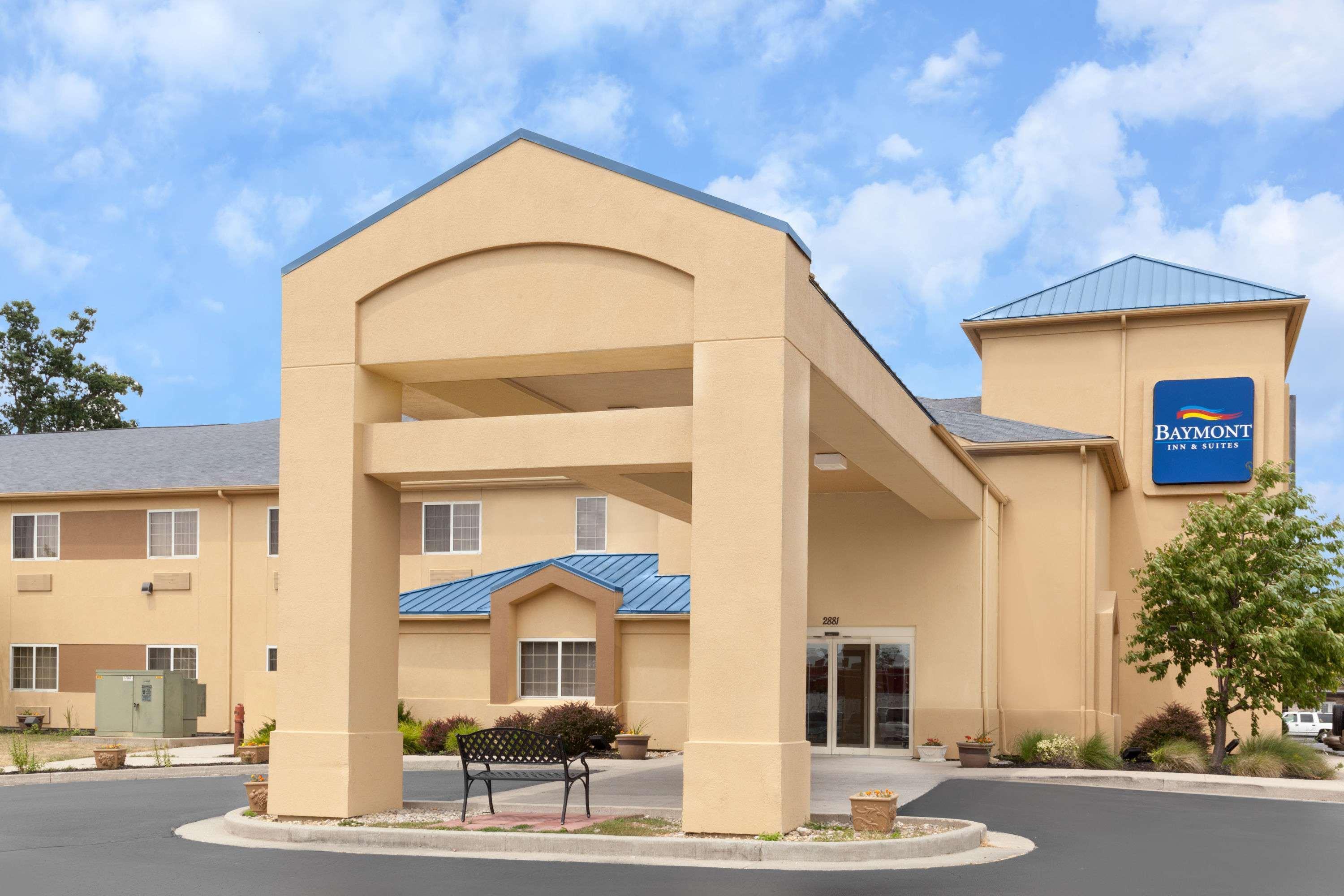 Baymont By Wyndham Fort Wayne Exterior foto